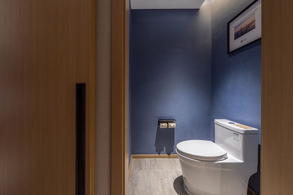 undefined Atour Hotel Jiangxia Metro Station 7