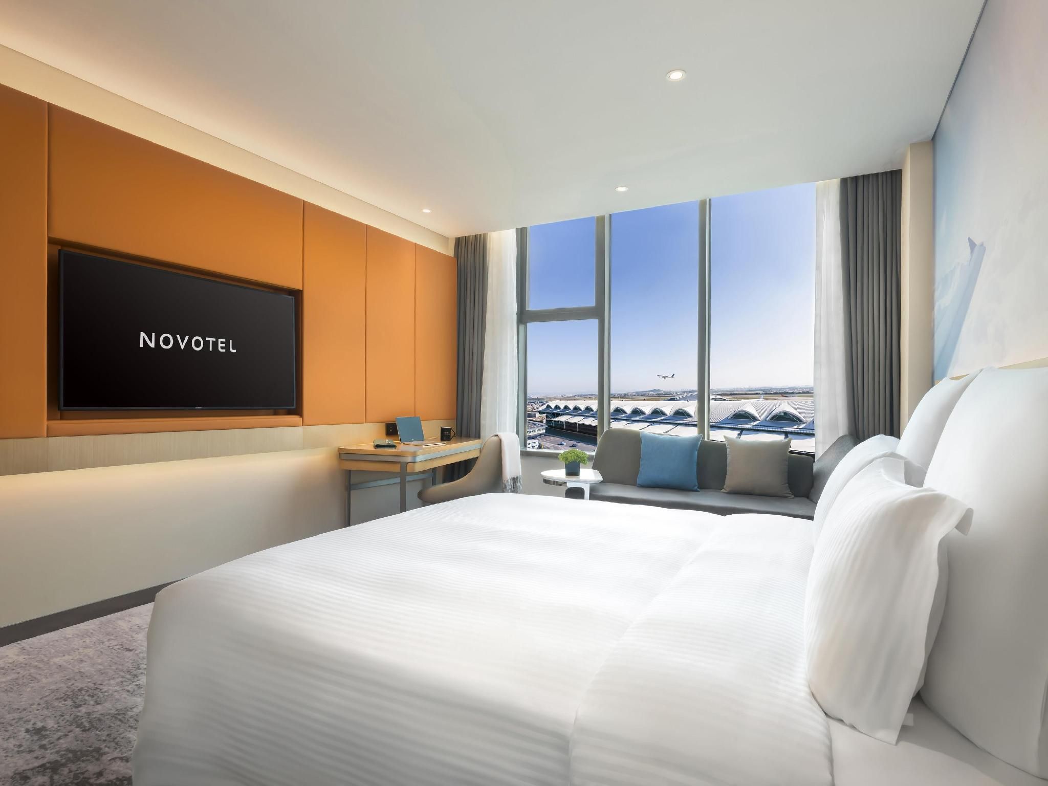 Executive Room With 1 King Size Bed Lounge Access