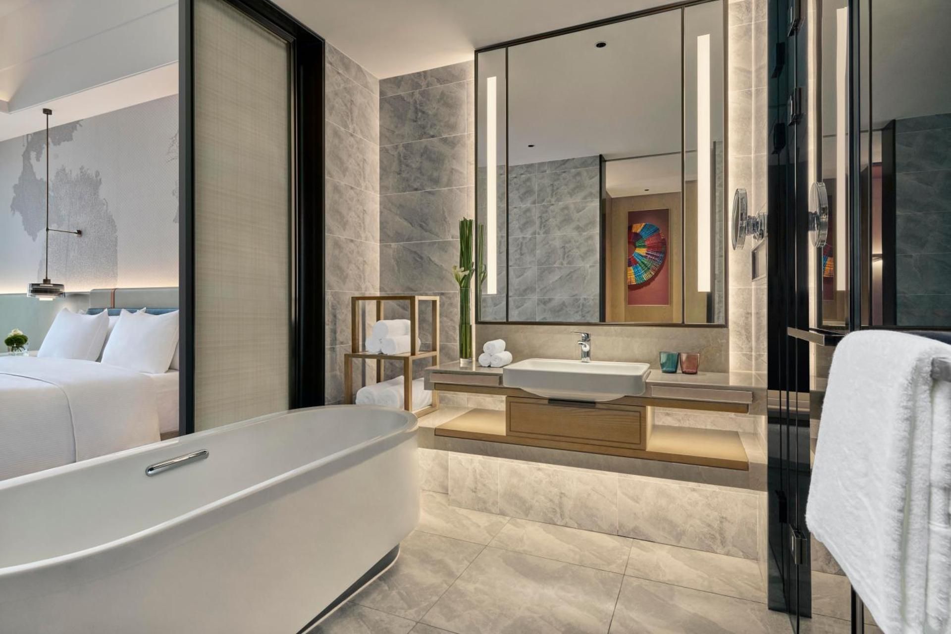 King Guest Room High Floor