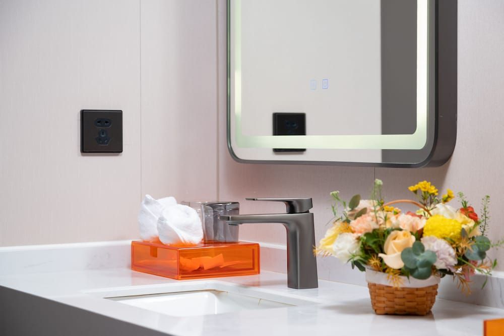 From.K Hotel Guangzhou Standard Double Room 3