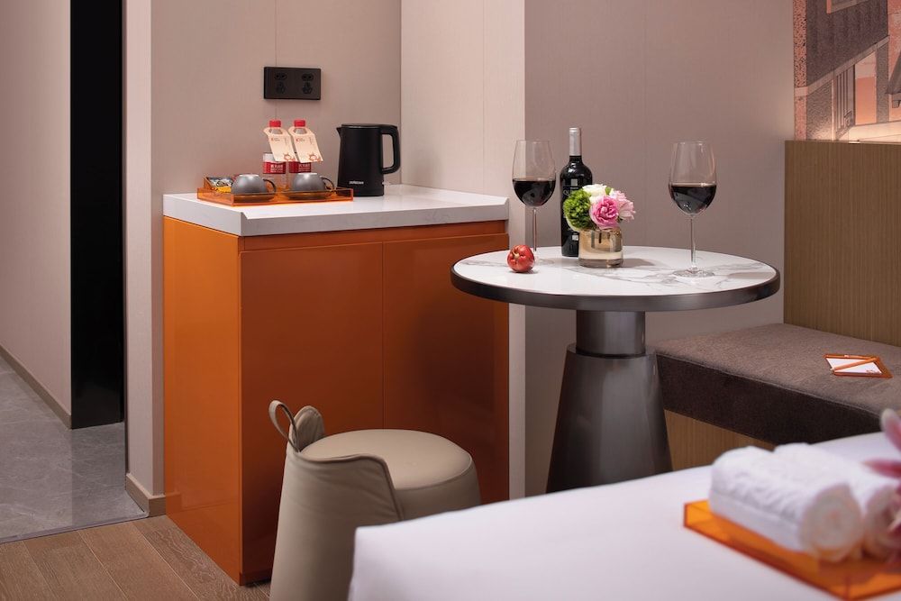 From.K Hotel Guangzhou Superior Double Room 4