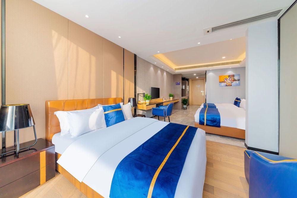 Executive Room, Multiple Beds