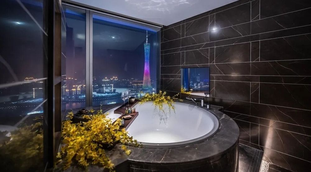Grand Single Room