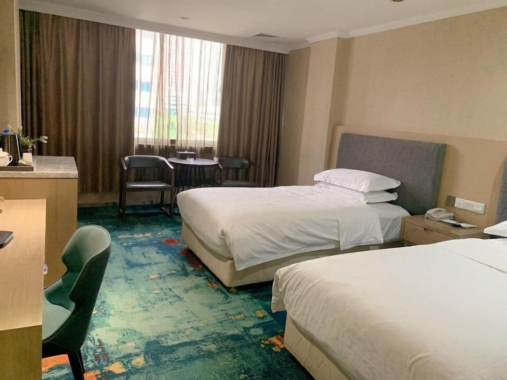 Kaiserdom Hotel Guangzhou Ouzhuang Standard Twin Room 3