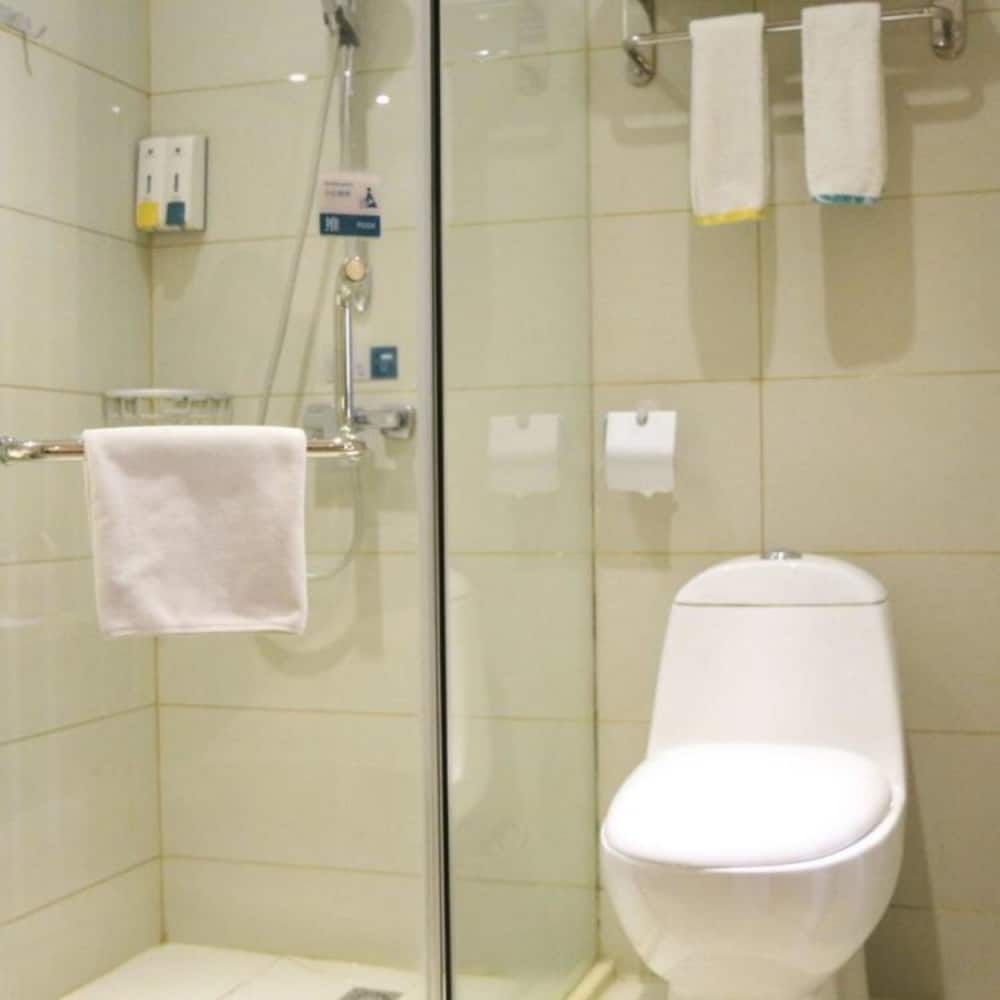 Poltton International Apartment Luohe Deluxe Twin Room 3