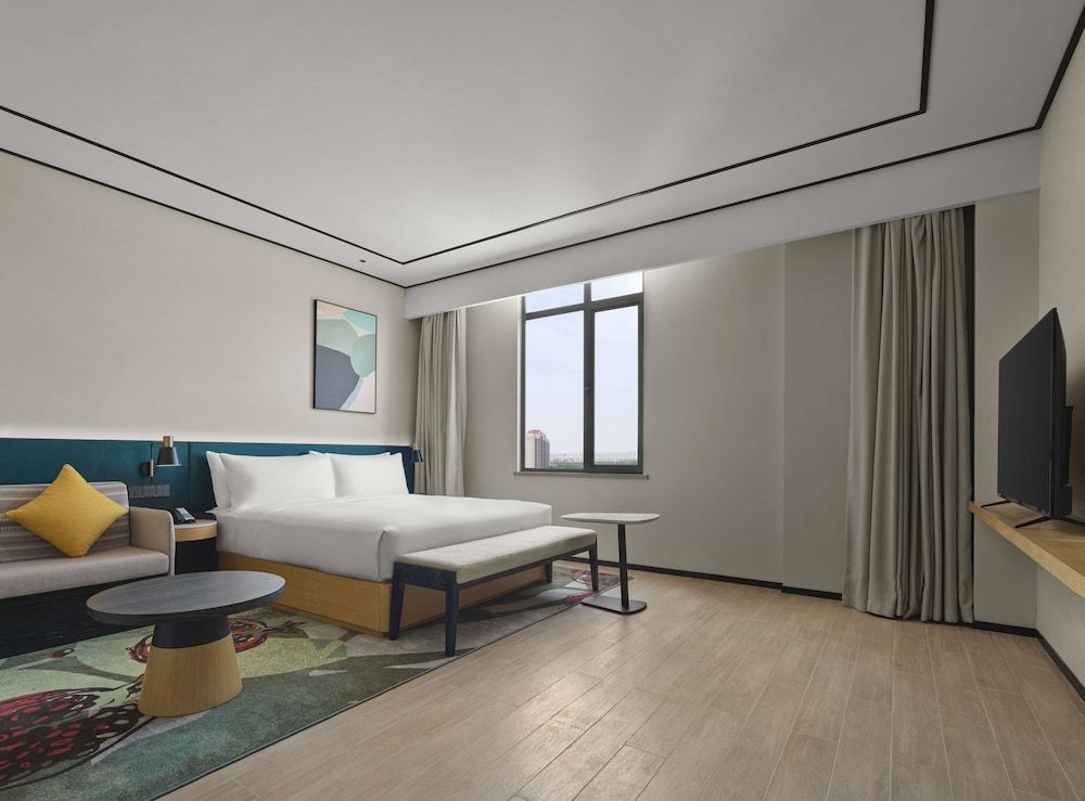 Deluxe Room, 1 King Bed