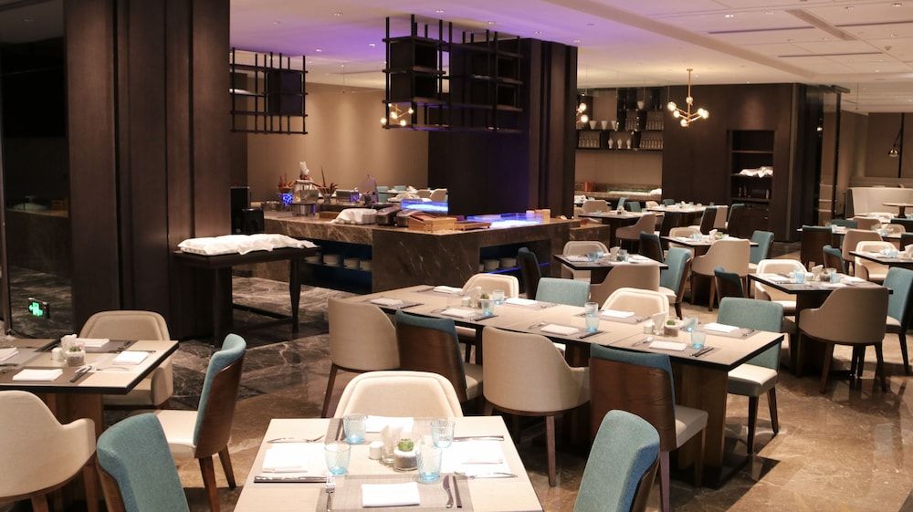 undefined Howard Johnson Wyndham Downtown Hotel Chongqing 8