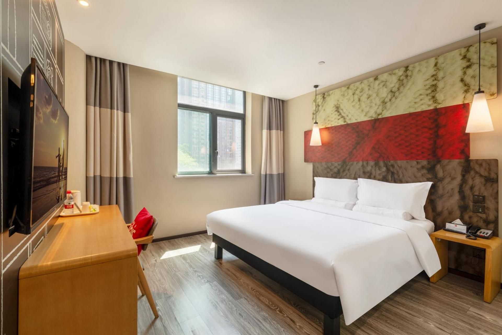 undefined Ibis Chongqing Jiefangbei Pedestrian Street Hotel 5