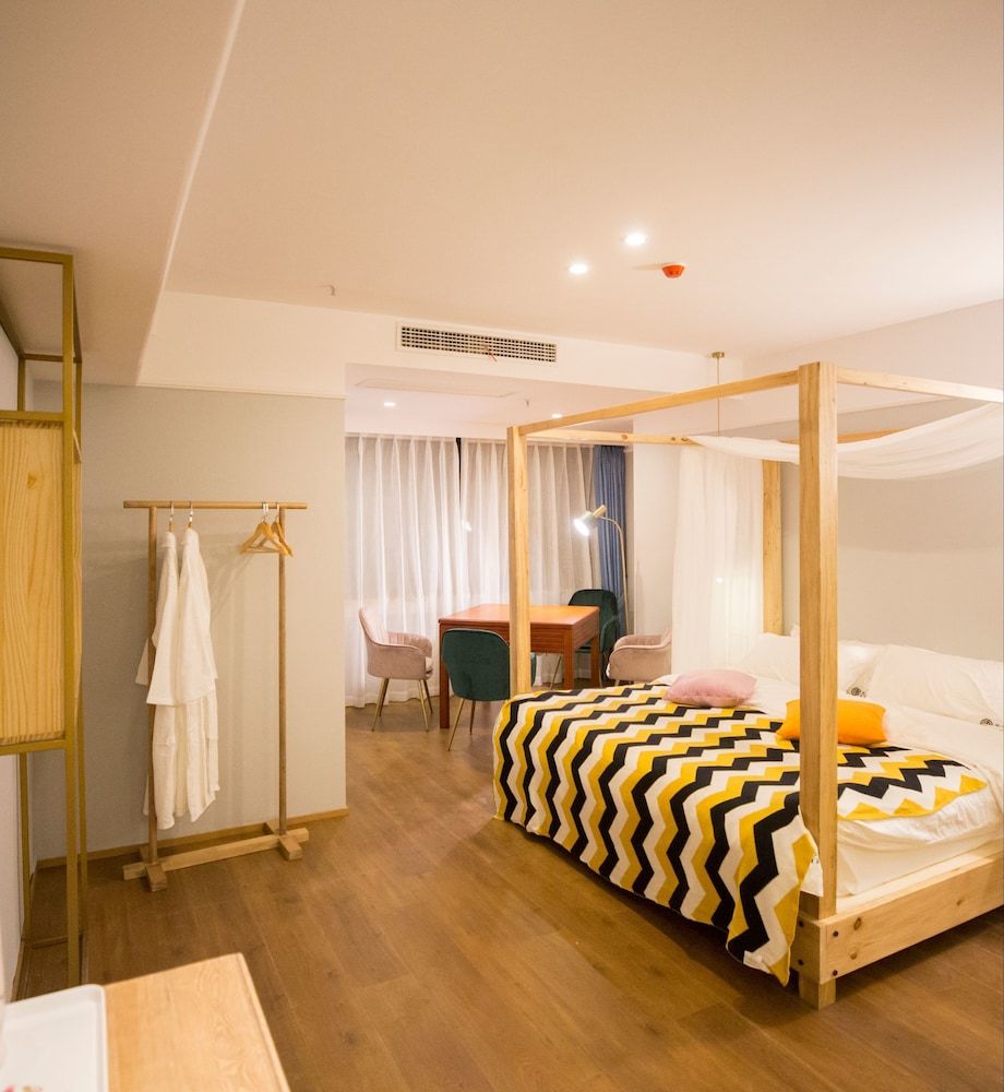 undefined Weiyang Creative Hotel Chongqing Nanbin 4