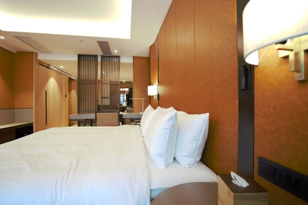chongqing kuanrong luxry suit hotel Design Suite 4