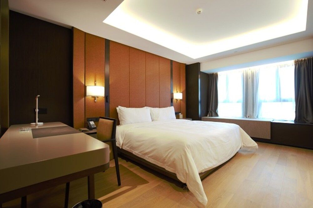 chongqing kuanrong luxry suit hotel Design Suite 3