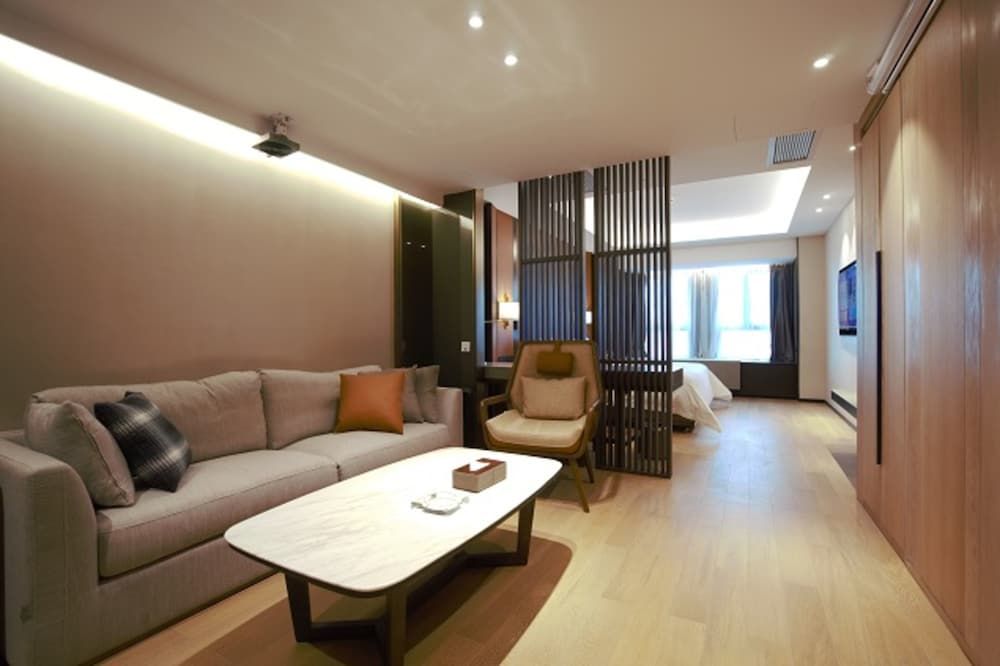 chongqing kuanrong luxry suit hotel Design Suite 11