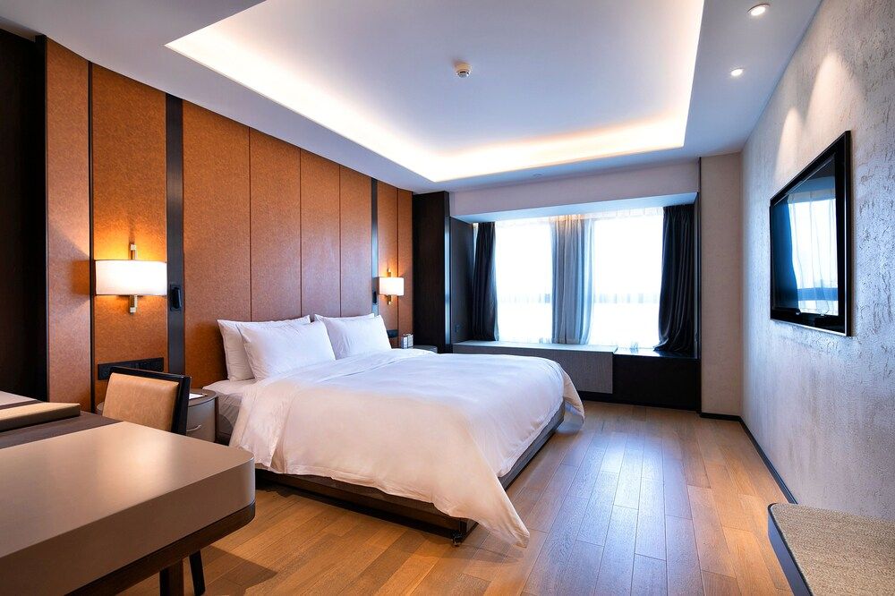 chongqing kuanrong luxry suit hotel Design Suite 8
