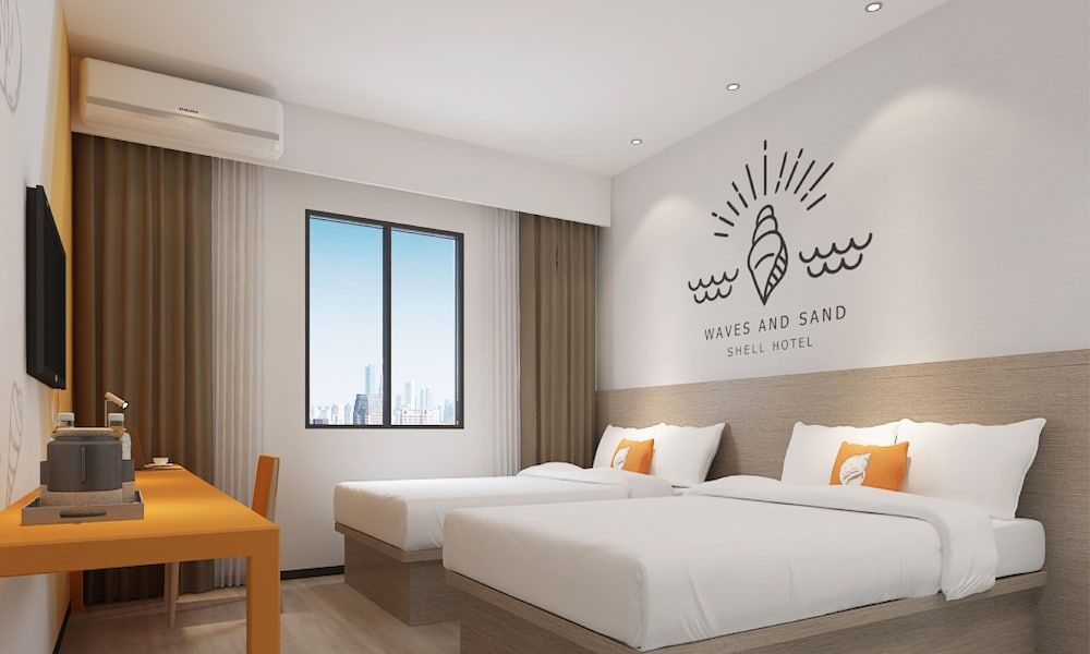 undefined GreenTree Inn Chongqing Longhu Times Tianjie Xietaizi Subway Station Hotel