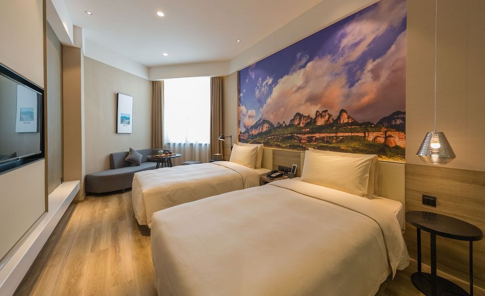 undefined Atour Hotel Hongyadong Riverside Chongqing 9