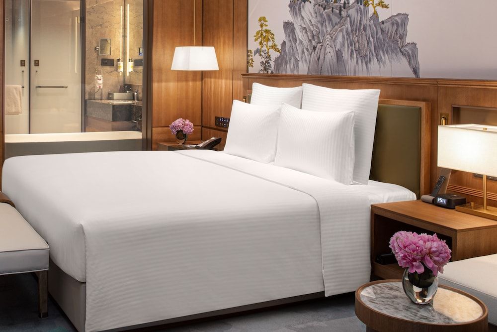 Pullman Yuxi Falcon