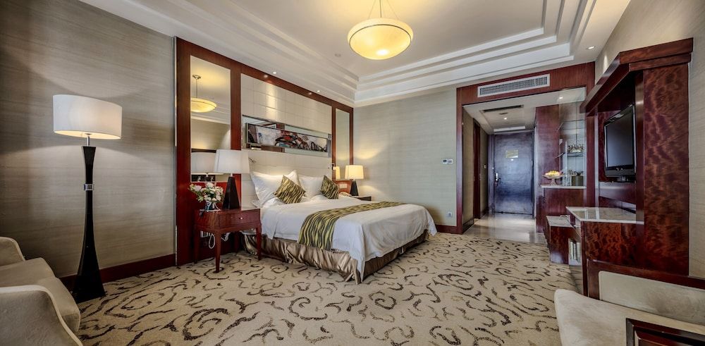 Gallery Suite