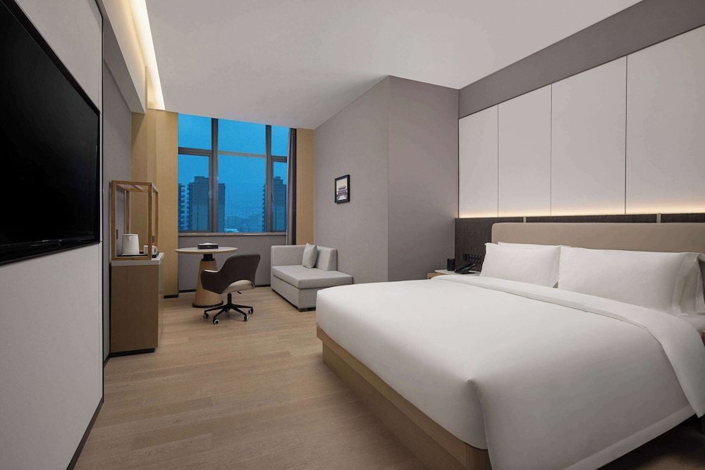 Room, 1 King Bed, Non Smoking
