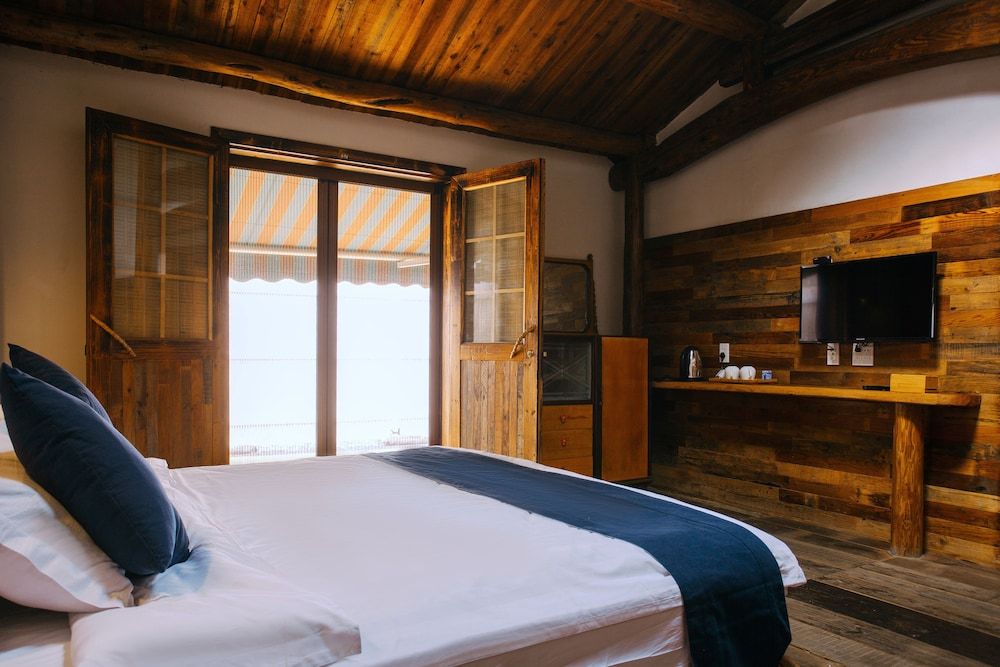 Comfort Queen Room(Mainland Chinese Only)