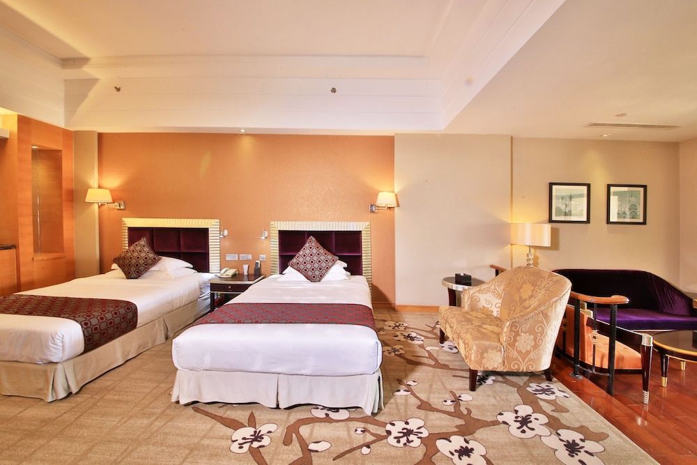 Xinhui Country Garden Phoenix Hotel Superior Double Room, City View