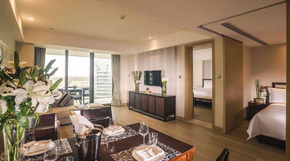 Deluxe Family Friendly Suite  2 Bedroom