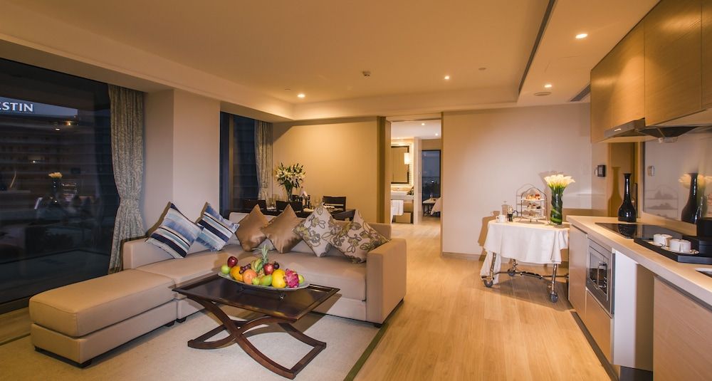 Greentown Sea View Suite