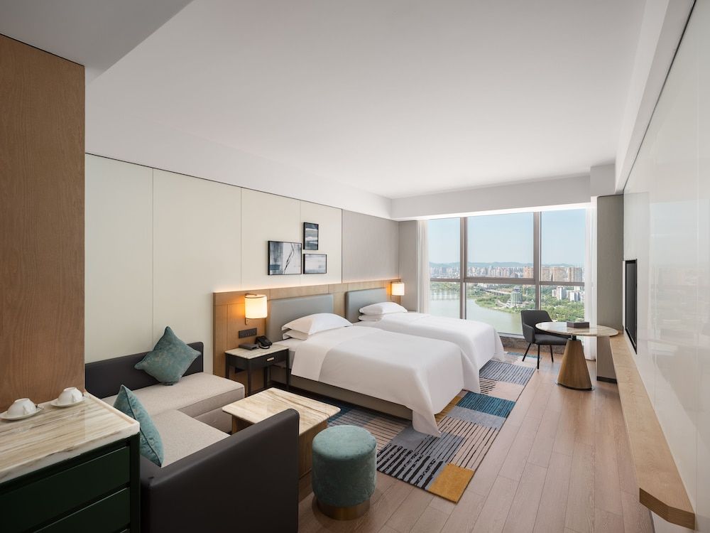 Room, 2 Twin Beds, View