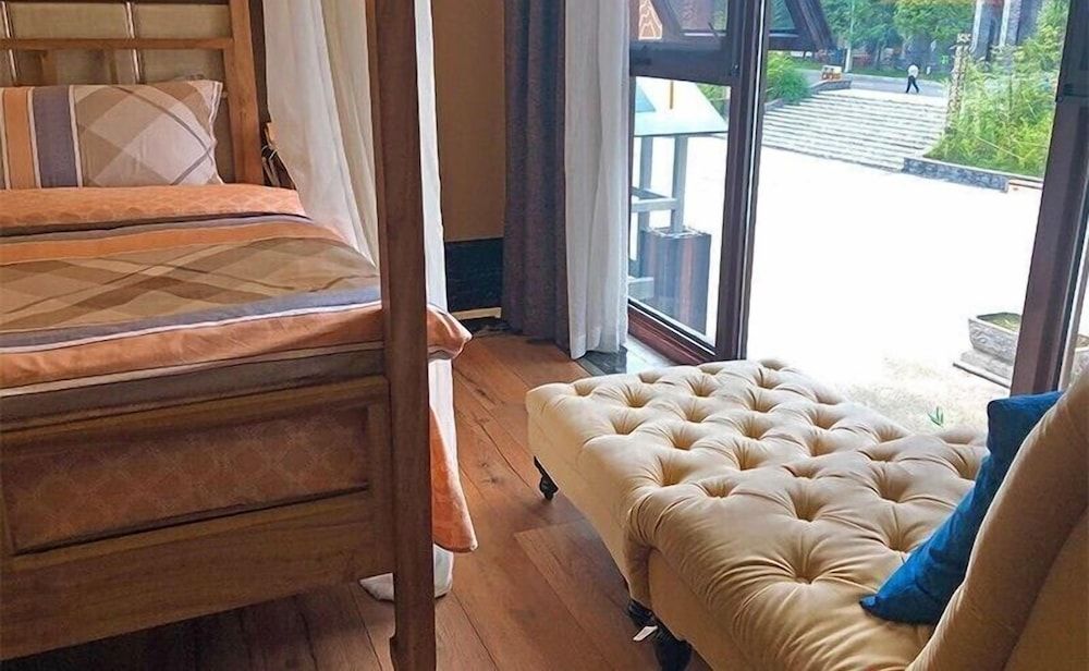 Design Double or Twin Room (A)