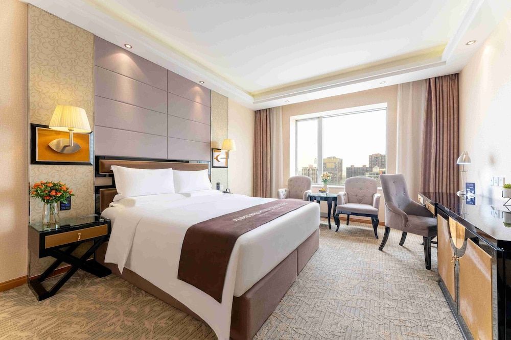 Yun-Zen Century Hotel