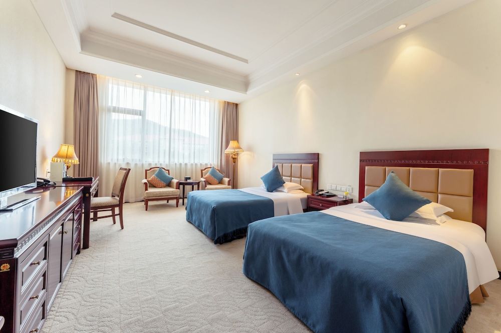 Business Twin Room