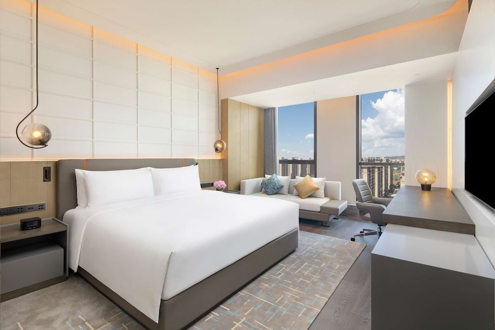 King Deluxe Suite
