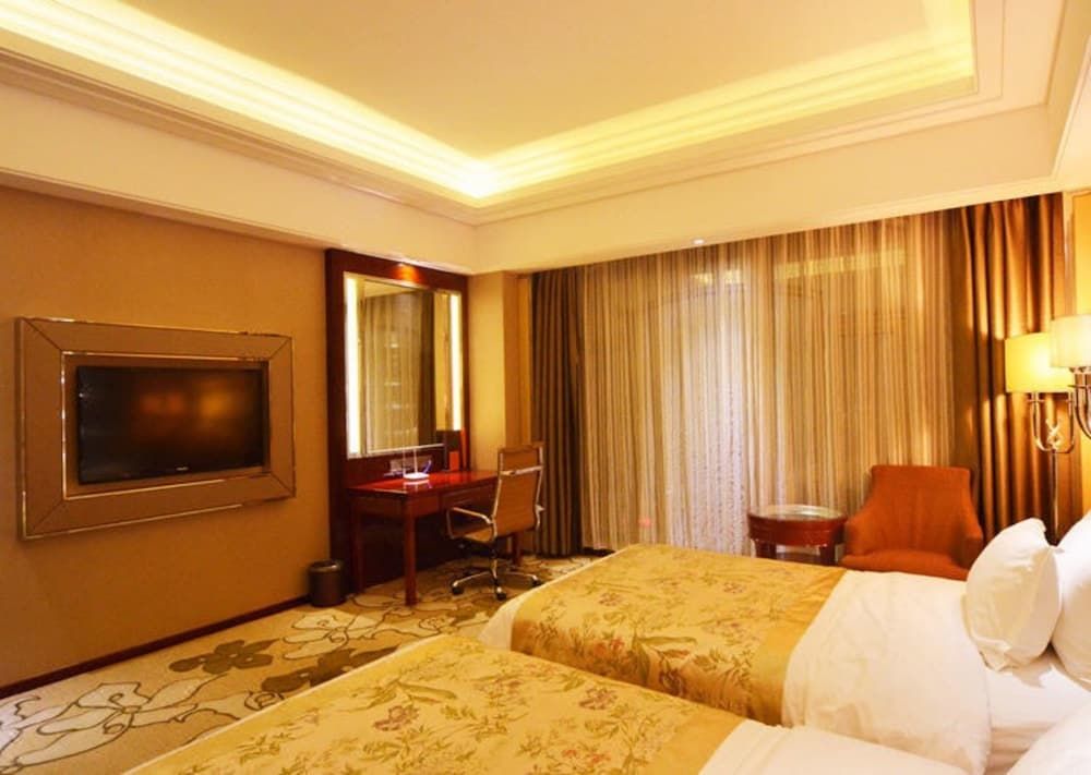 Ballad Jin Ling Hotel Deluxe Twin Room 2