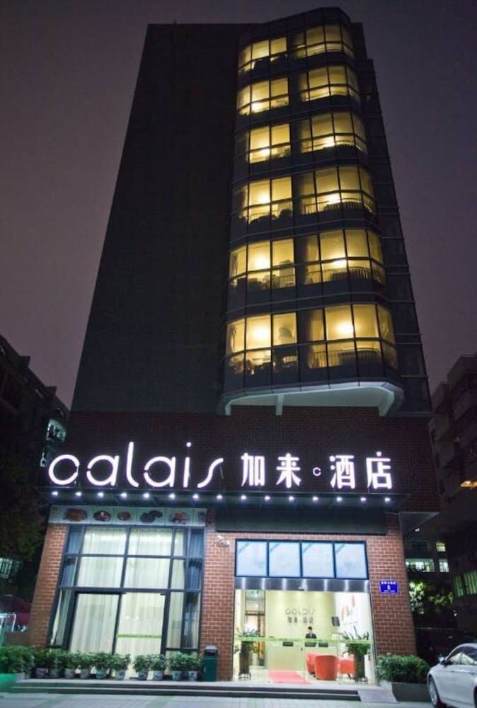 undefined Calais Hotel