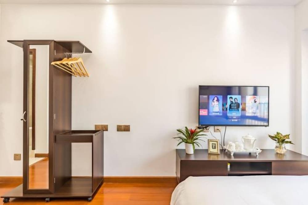 Western Theme Holiday Apartment Hotel Comfort Double Room 3