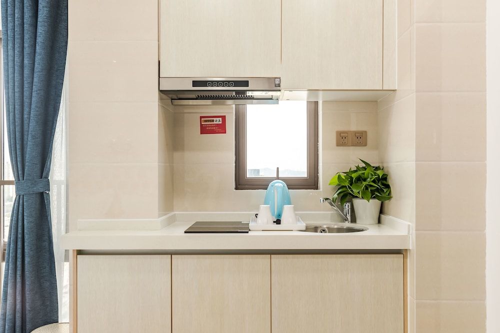 Western Theme Holiday Apartment Hotel Comfort Double Room 4