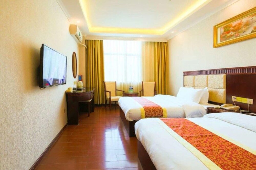 undefined Dongming Hotel Shenzhen Pingzhou Branch