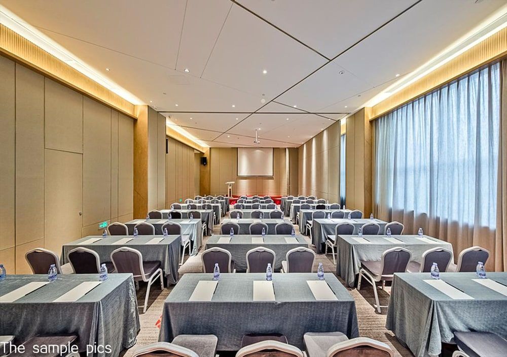 undefined Royce Hotel Shenzhen 8