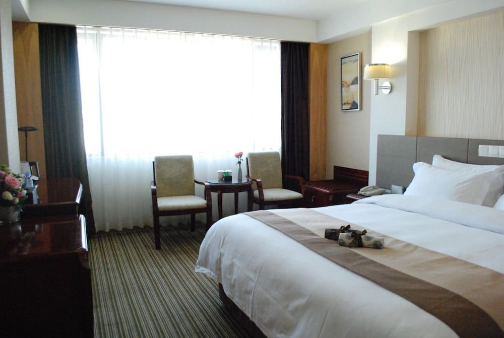 undefined Shenzhen Sichuan Hotel