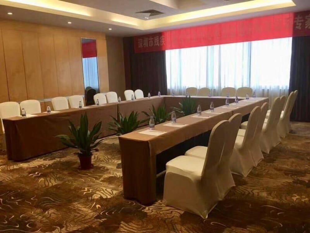 undefined Shenzhen Sichuan Hotel 9