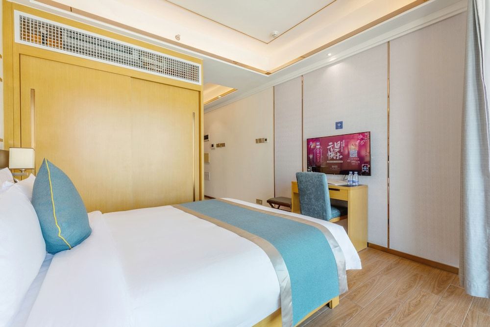 Ding Shang Service Apartment Hotel Business Double Room, 1 Queen Bed, Kitchen 3