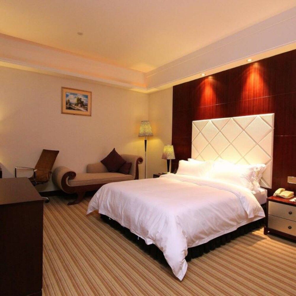 Shenzhen Haosheng Garden Hotel Superior Double Room, No Windows 2