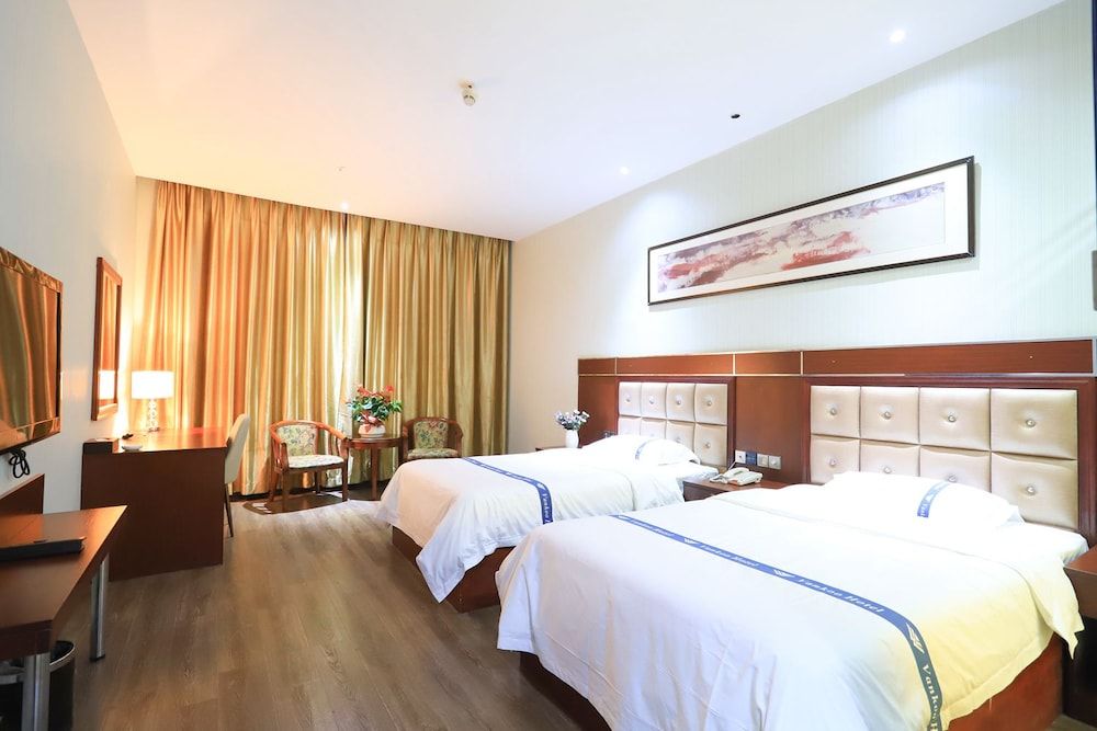 undefined Shenzhen Wanhao Business Hotel 8