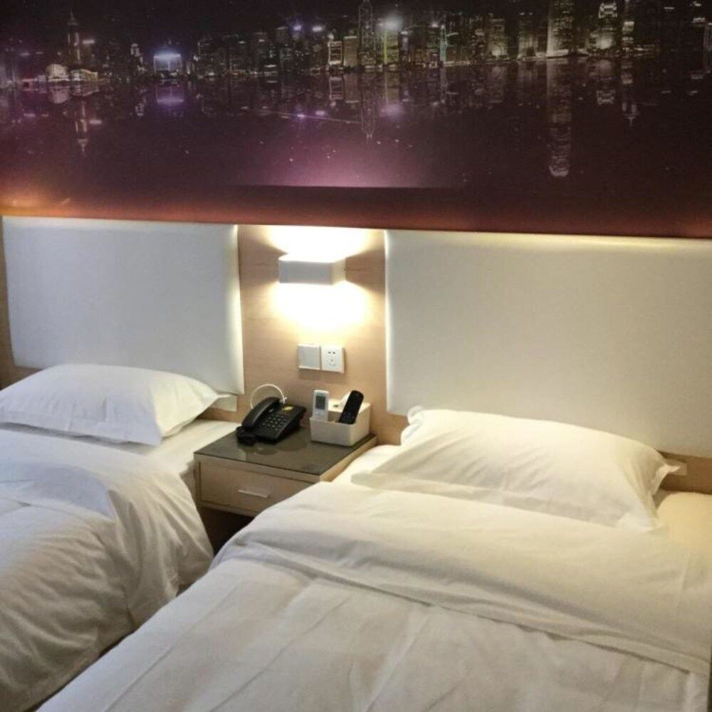 undefined Sophie Roland Hotel - Shenzhen Huaqiangbei Branch 7