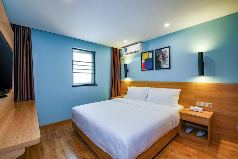 undefined Shenzhen Seg Maker Hotel 8