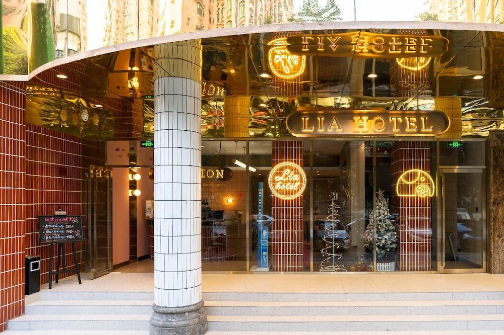 undefined LIA HOTEL 6