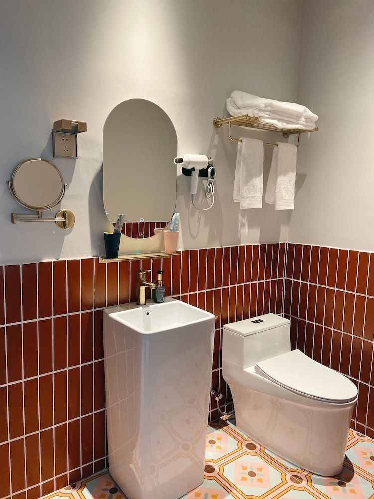 LIA HOTEL Luxury Double Room 11