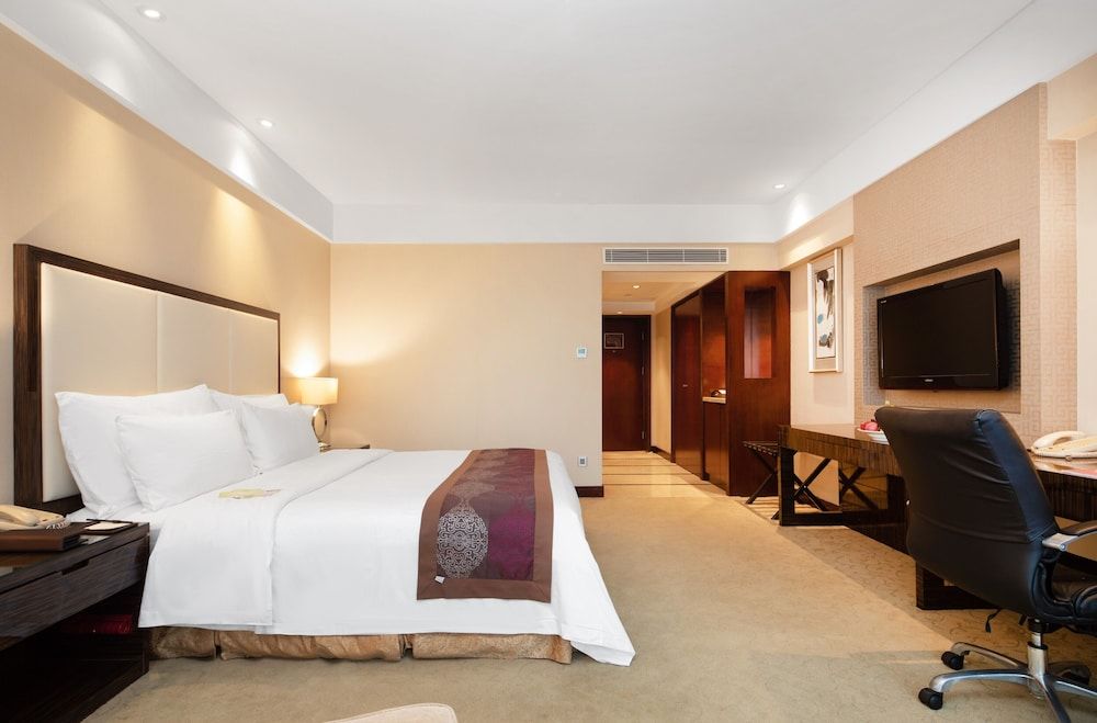 undefined Shenzhen L.gem Hotel 8