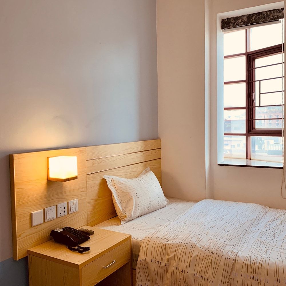 undefined Fengju Business Hotel 7