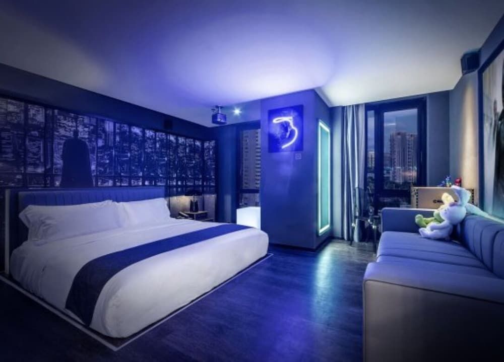 ShenZhen Sea World Movietel Comfort Double Room, Non Smoking 4