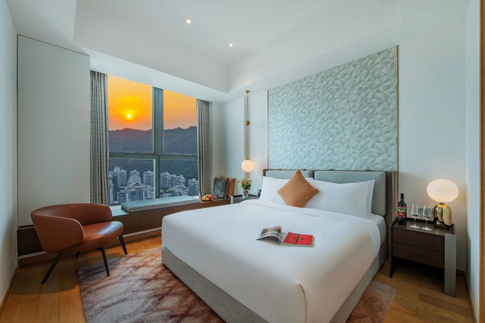 Premier Suite